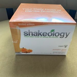 New! Pumpkin Spice Shakeo 14 Packets